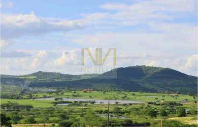 Imagem: O terreno possui 4.036m² de Área e está localizado em 15