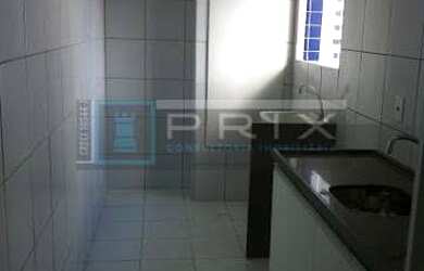 Imagem: O apartamento possui 2 Dormitórios, 1 Suíte, 1 Banheiro, 1