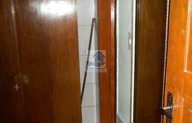 Imagem: A casa em condomínio possui 3 Dormitórios, 1 Suíte, 1 Banheiro