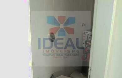 Imagem: O apartamento possui 3 Dormitórios, 1 Suíte, 1 Banheiro, 1