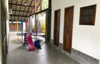 Imagem 8: Casa em bairro Nobre. Churrasqueira, Área de serviço, 20m² de Área...