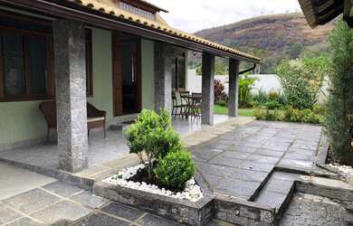 Imagem 1: Casa em bairro Nobre. Churrasqueira, Área de serviço, 20m² de Área...