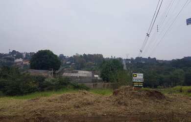 Imagem: O terreno possui 500m² de Área e está localizado em Santo