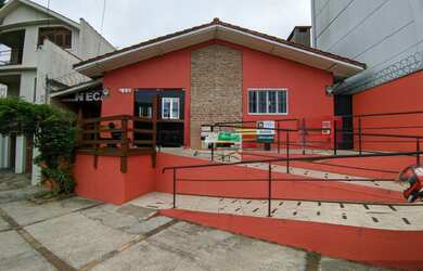 Imagem: A casa possui 2 Banheiros e 150m² de Área Privada e está