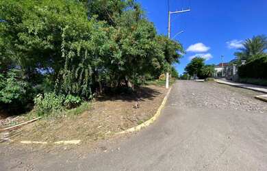 Imagem 7: Terrenos no bairro Vista Alegre