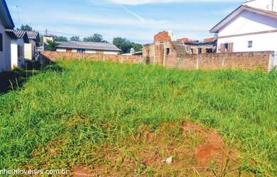 Imagem: O terreno possui 300m² de Área e está localizado em São