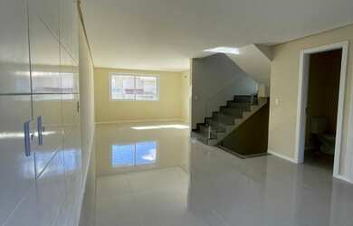 Imagem 7: Casa com 3 Dormitorio s localizado a no bairro Colina Sorriso em Caxias...