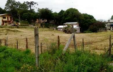 Imagem: O terreno possui 3190m² de Área e está localizado em Desvio