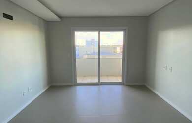 Imagem: O apartamento possui 2 Dormitórios, 1 Suíte, 2 Banheiros