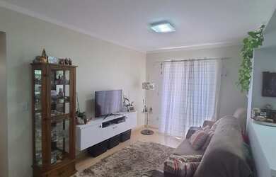 Imagem: O apartamento possui 3 Dormitórios, 1 Suíte, 2 Banheiros