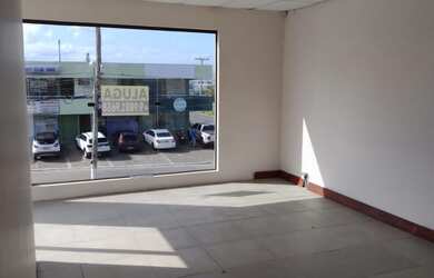 Imagem: A sala comercial possui 20m² de Área Privada e está localizado