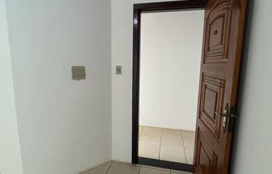 Imagem: O apartamento possui 1 Dormitório, 1 Banheiro, 20m² de Área