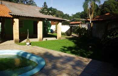 Imagem 13: Casa com 3 Dormitorio s localizado a no bairro Fazenda Fialho em Taquara...