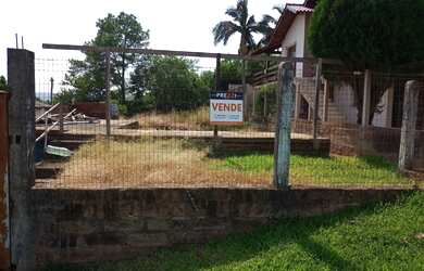 Imagem: O terreno está localizado em Guarujá, Parobé à venda por
