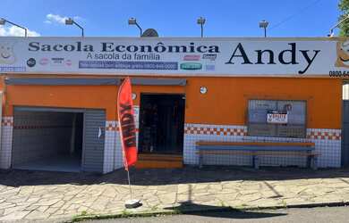 Imagem: A sala comercial possui 3 Banheiros, 240m² de Área Privada