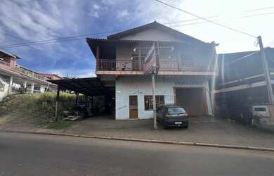 Imagem: A sala comercial possui 3 Dormitórios, 3 Banheiros, 2 Vagas