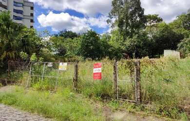 Imagem 1: Terreno com 3 Dormitorio s localizado a no bairro Sagrada Familia em Taquara...