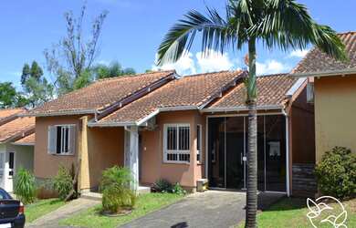 Imagem: A casa em condomínio possui 3 Dormitórios, 1 Banheiro, 80m²