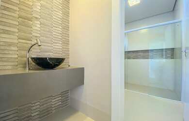 Imagem 4: Condomínio Villa Jardim. Piscina, Churrasqueira, VarandaeGuarda roupa