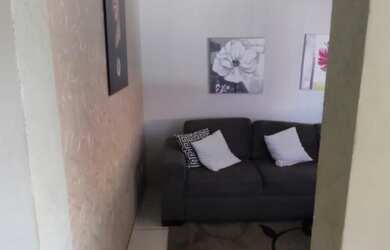 Imagem 4: Condomínio Canachuê, 3 dormitórios, 2 banheiro, 2 vagas na garagem,...