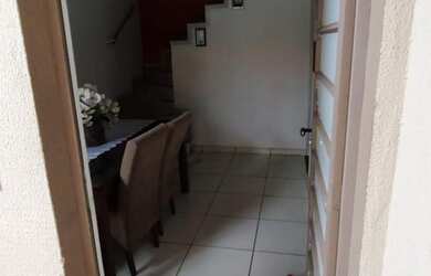 Imagem 9: Condomínio Canachuê, 3 dormitórios, 2 banheiro, 2 vagas na garagem,...