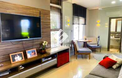 Imagem: A casa em condomínio possui 3 Dormitórios, 1 Suíte, 4 Banheiros