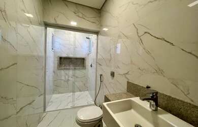 Imagem 14: Condomínio Belvedere II. Piscina, Churrasqueira, Guarda roupae300m²...