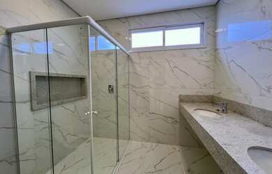 Imagem 6: Condomínio Belvedere II. Piscina, Churrasqueira, Guarda roupae300m²...