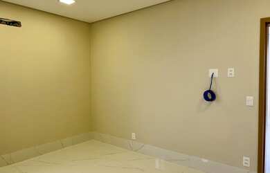 Imagem 12: Condomínio Belvedere II. Piscina, Churrasqueira, Guarda roupae300m²...