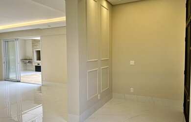 Imagem 8: Condomínio Belvedere II. Piscina, Churrasqueira, Guarda roupae300m²...