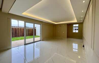 Imagem 2: Condomínio Belvedere II. Piscina, Churrasqueira, Guarda roupae300m²...