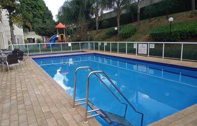 Imagem: O apartamento possui 3 Dormitórios, 1 Suíte, 2 Banheiros