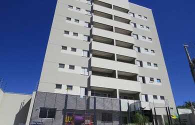 Imagem: O apartamento possui 3 Dormitórios, 1 Suíte, 2 Banheiros