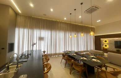 Imagem 14: Casa de Alto Padrão com Piscina Infinita no Condomínio Mirante do Rio...