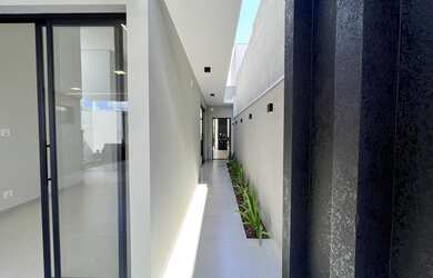 Imagem 4: Casa com 3 dormitórios no Jardim Oriental em Maringá