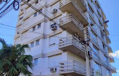 Imagem: O apartamento possui 2 Dormitórios, 1 Suíte, 2 Banheiros