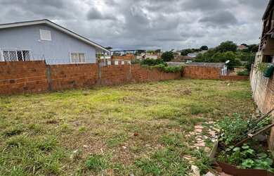 Imagem: O terreno possui 300m² de Área e está localizado em Ponche