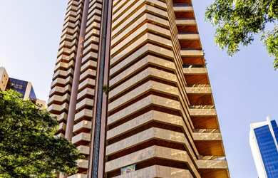 Imagem: O apartamento possui 4 Dormitórios, 4 Suítes, 7 Banheiros