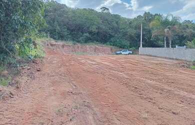 Imagem: O terreno possui 448m² de Área e está localizado em Colinas