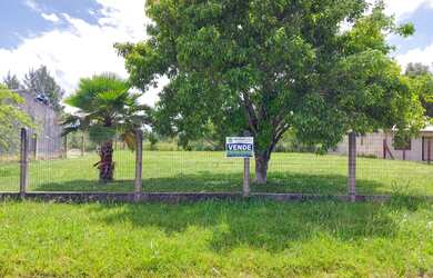 Imagem: O terreno possui 720m² de Área e está localizado em Curumim