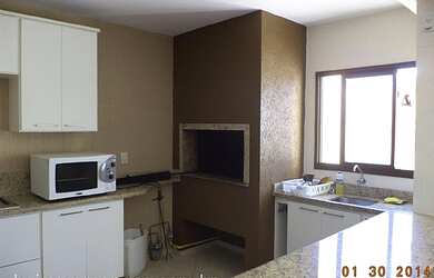 Imagem 5: Apartamento com 4 Dormitorio s localizado a no bairro Centro em Canoas...