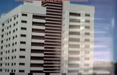 Imagem: O apartamento possui 2 Dormitórios, 1 Suíte, 2 Banheiros