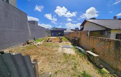 Imagem: O terreno possui 300m² de Área e está localizado em Dom