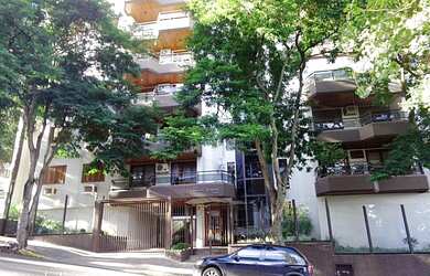 Imagem: O apartamento possui 3 Dormitórios, 1 Suíte, 3 Banheiros