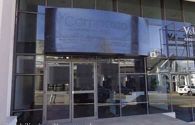 Imagem: A sala comercial possui 2 Banheiros, 244m² de Área Privada