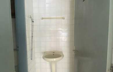 Imagem 8: Sala Comercial com 3 Dormitorio s localizado a no bairro em Igrejinha...