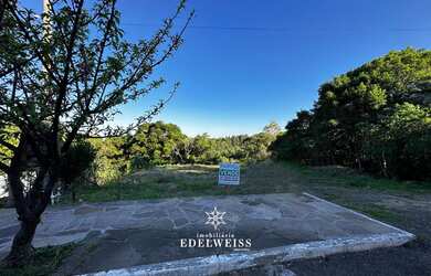 Imagem: O terreno possui 456m² de Área e está localizado em Várzea