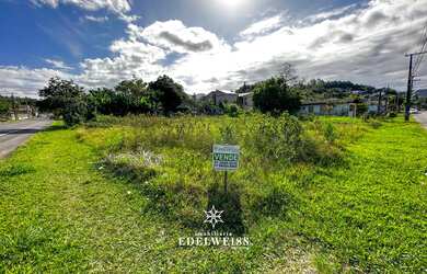 Imagem: O terreno possui 894m² de Área e está localizado em Figueira