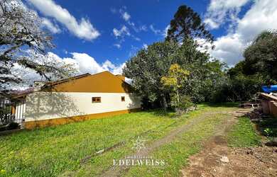 Imagem: O terreno possui 382m² de Área e está localizado em Bom