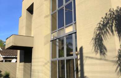 Imagem: A sala comercial possui 400m² de Área Privada e está localizado